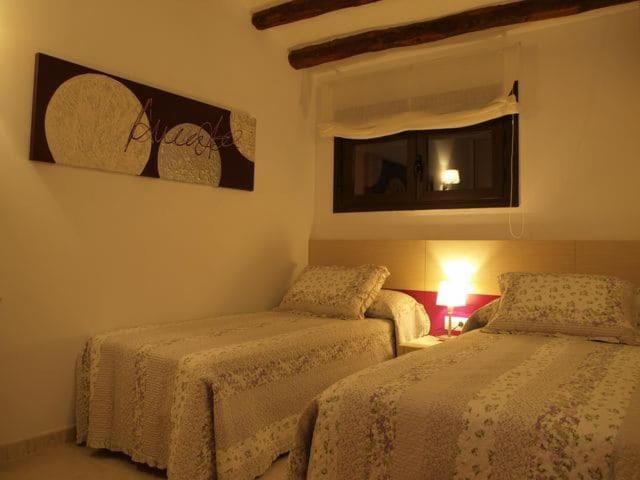 Apartamentos Berdiel Casbas de Huesca エクステリア 写真